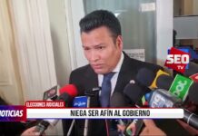 Vocal Campero llegó a dar su examen oral como postulante al TCP y agrega que está en su derecho, afirmando además que él no es afín al gobierno